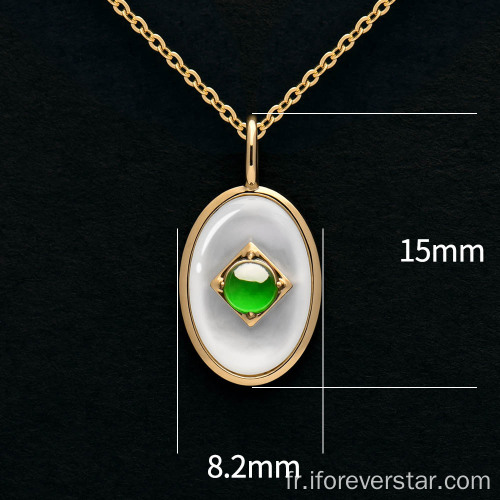 Shell blanc en or 18K Pendant la jadéite vert impérial